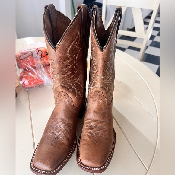 Shyanne leather boots - Picture 4 of 8